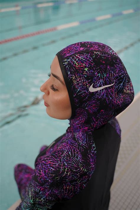 nike hijab swimsuit.